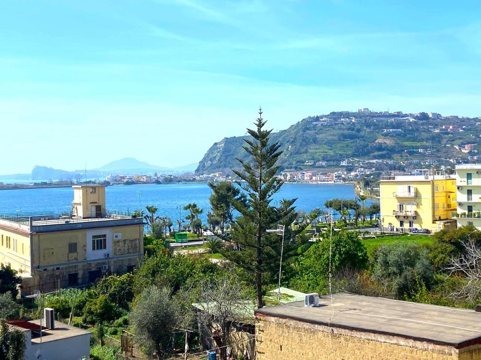 La Casa Sul Lago Bacoli Luaran gambar